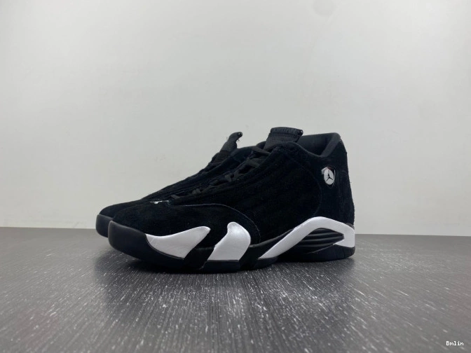 Bmlin 14 Air 487471-016 Black Jordan University White Red 0813